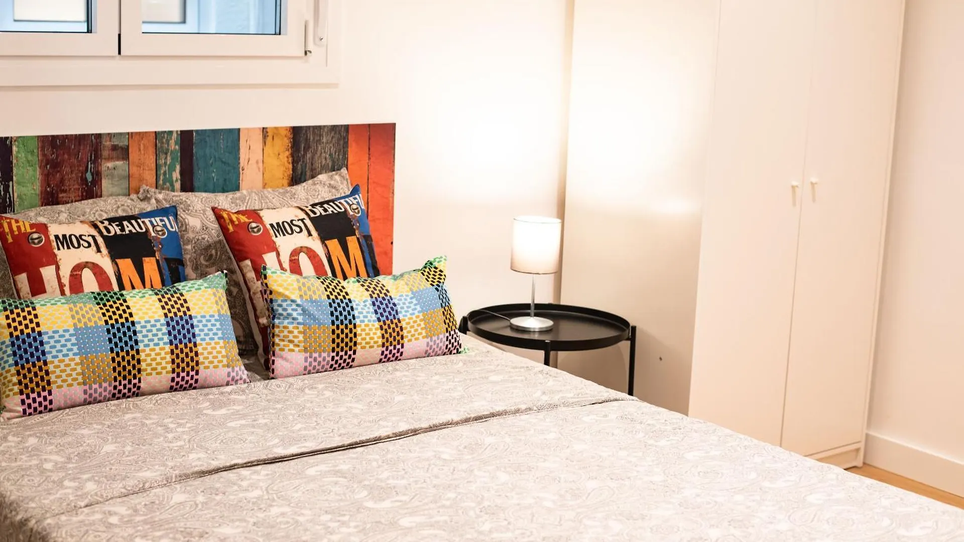 Hostel Shared Apartments To Rent Barcelona