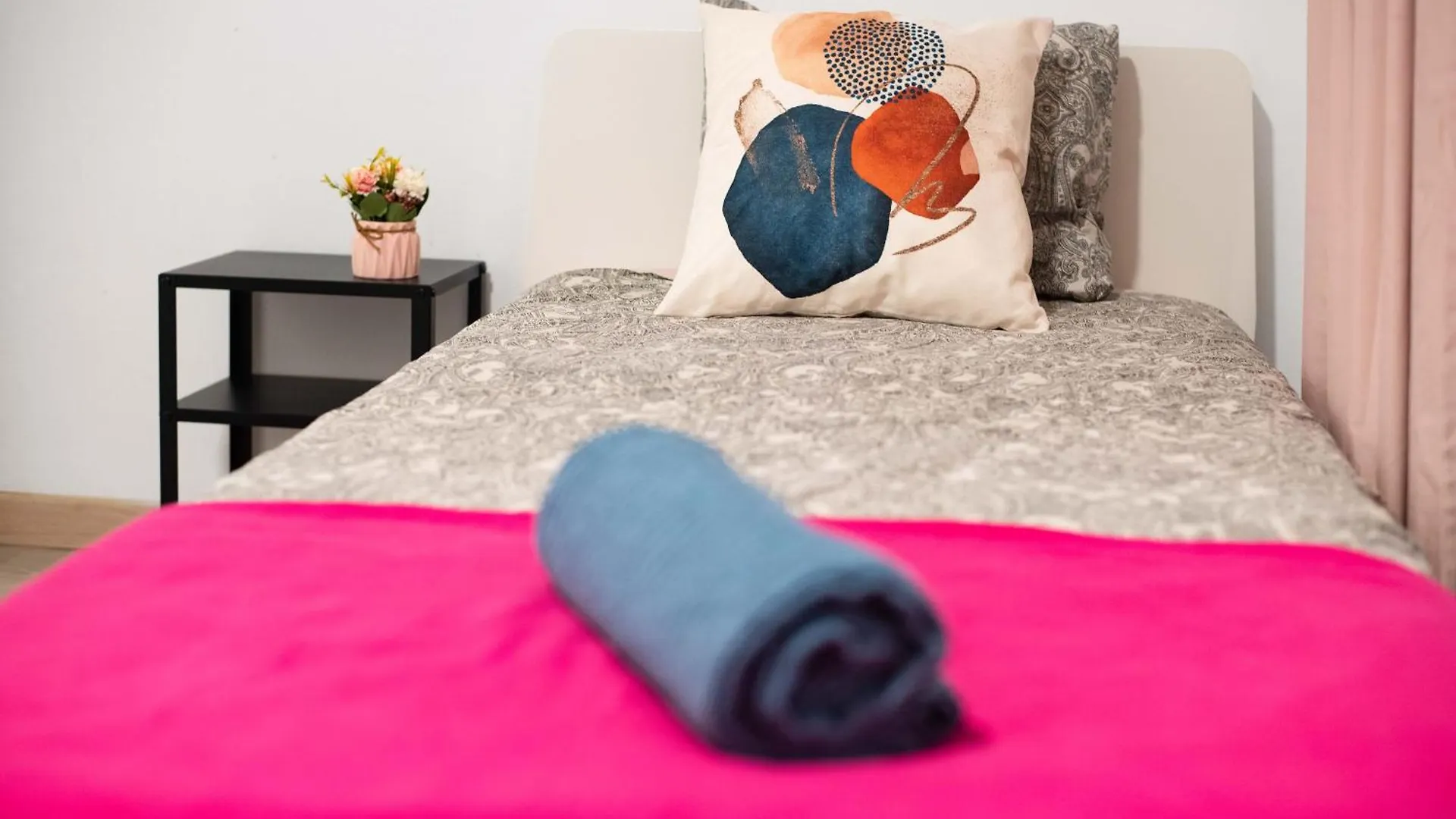 Shared Apartments To Rent Barcelona Hostel